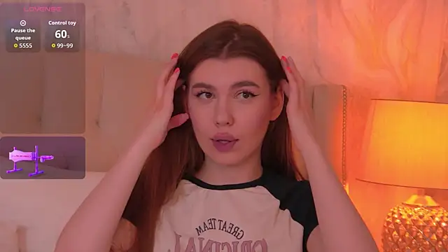 AshleyEvance online show from July 19, 2026, 6:39 am