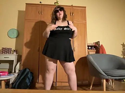 CherryLace04 online show from February 1, 2026, 3:32 pm