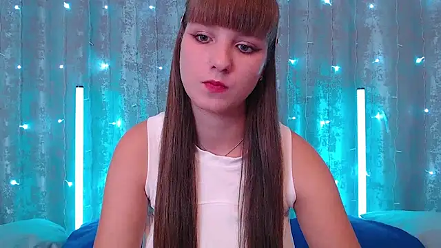 Leonaalove online show from October 4, 2025, 1:58 am