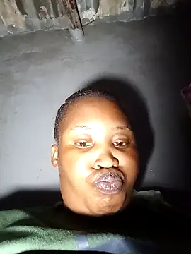 OCEANSQUITERXXX online show from September 17, 2025, 1:13 pm