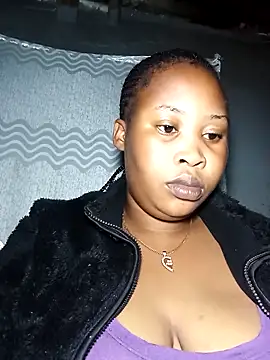 OCEANSQUITERXXX online show from October 29, 2025, 12:13 am