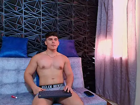 Snapshot of Jared_Rosse chatting on December 19, 2025, 6:15 pm Jared Rosse online show from December 19, 2025, 6:15 pm