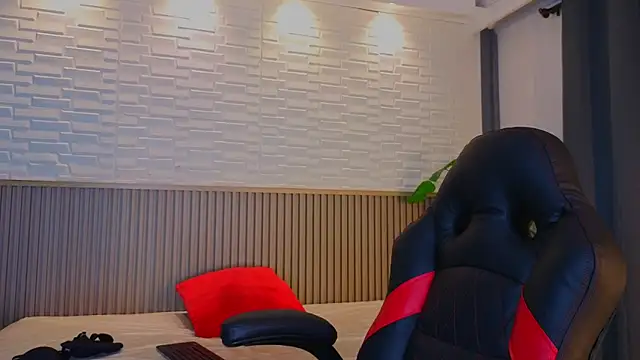 MelissaJhones online show from September 21, 2025, 5:36 pm