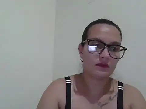 Snapshot of elrincondelossolos chatting on October 25, 2025, 5:37 am elrincondelossolos online show from October 25, 2025, 5:37 am