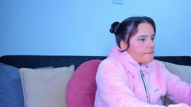 sweet lily26 online show from November 12, 2025, 3:51 am