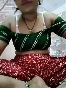 Miss Sija online show from July 20, 2026, 1:13 pm