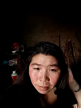 quynhkoolbae online show from February 5, 2026, 8:52 am