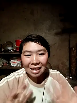 quynhkoolbae online show from February 8, 2026, 12:03 am