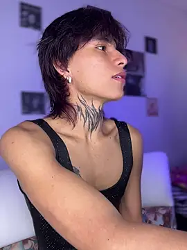 Snapshot of bellamy_095 chatting on February 15, 2026, 7:10 pm bellamy 095 online show from February 15, 2026, 7:10 pm