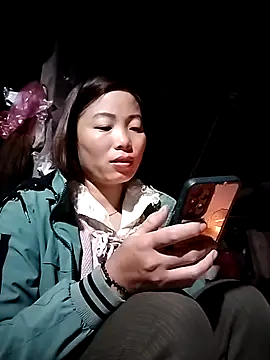 Annaacutee online show from November 19, 2025, 10:32 pm