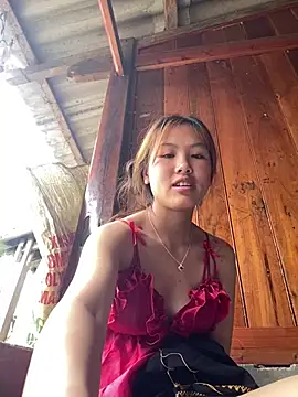 Snapshot of May_nhi chatting on June 15, 2026, 8:38 am May nhi online show from June 15, 2026, 8:38 am