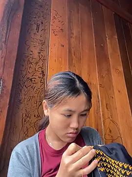 Snapshot of May_nhi chatting on July 2, 2026, 3:23 am May nhi online show from July 2, 2026, 3:23 am