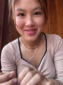 Snapshot of May_nhi chatting on July 29, 2026, 2:21 am May nhi online show from July 29, 2026, 2:21 am