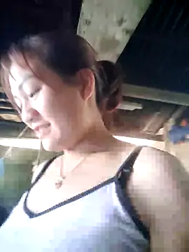 Snapshot of Emi123_ chatting on October 10, 2025, 3:05 am Emi123 online show from October 10, 2025, 3:05 am