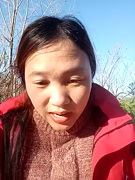 miumiu 00 online show from November 29, 2025, 8:39 am