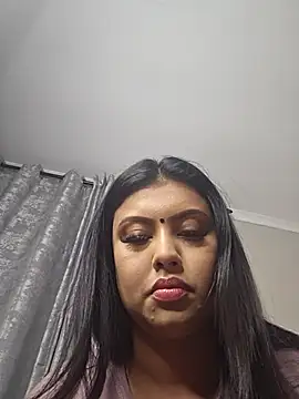 Indian GlowingMiax online show from December 3, 2025, 3:03 am