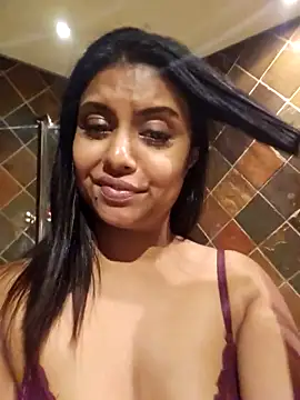 Indian GlowingMiax online show from January 16, 2026, 7:29 pm