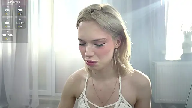 GlaydsLeveto online show from March 20, 2026, 4:39 am