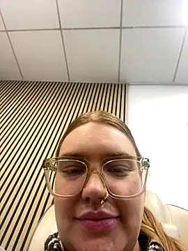 MysteriousMylaX online show from December 15, 2025, 12:09 pm