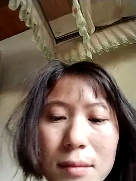 linda bae00 online show from October 28, 2025, 2:26 am