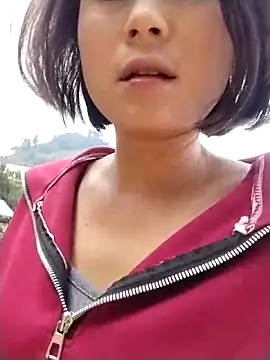 Snapshot of linda_bae00 chatting on January 19, 2026, 7:23 am linda bae00 online show from January 19, 2026, 7:23 am