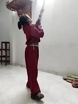 Snapshot of linda_bae00 chatting on February 14, 2026, 1:46 am linda bae00 online show from February 14, 2026, 1:46 am