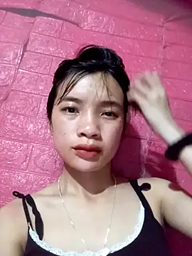 beobeo 2xx online show from September 18, 2025, 1:46 pm