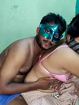 Desi masti69 online show from September 14, 2025, 4:39 pm
