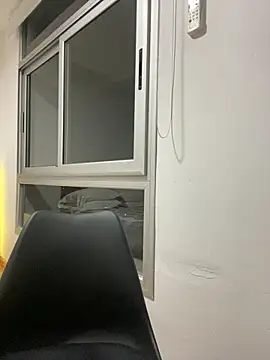 Danielaeliana online show from March 1, 2026, 2:24 am