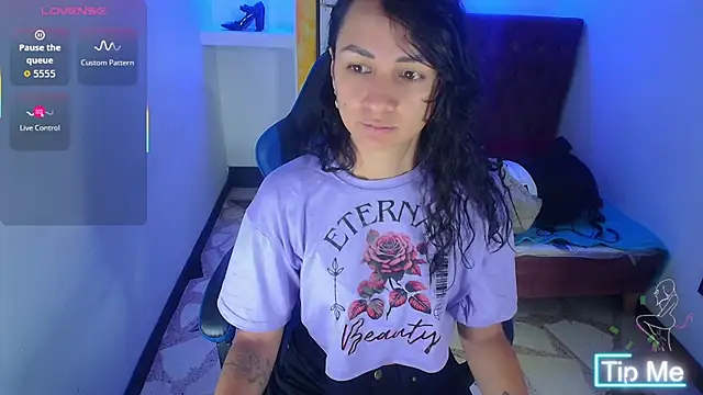 alison moon7 online show from January 14, 2026, 1:50 pm