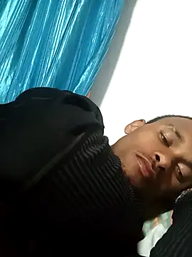 Snapshot of Big10387 chatting on November 14, 2025, 7:45 pm Big10387 online show from November 14, 2025, 7:45 pm