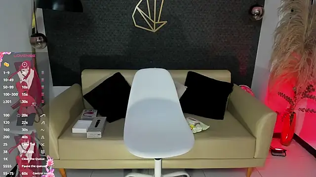 Katia fire online show from January 8, 2026, 7:43 am