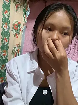 milo bae online show from November 10, 2025, 10:03 am