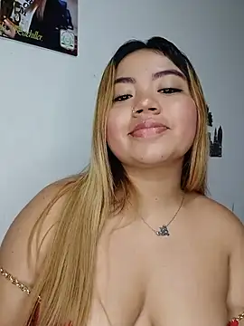 Emily  Hott online show from June 3, 2026, 3:20 am