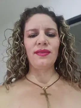 Snapshot of Nina_vallon chatting on May 7, 2026, 12:32 pm Nina vallon online show from May 7, 2026, 12:32 pm