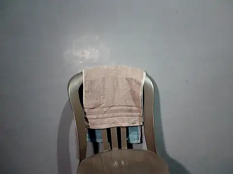 missruffa online show from November 19, 2025, 5:18 am