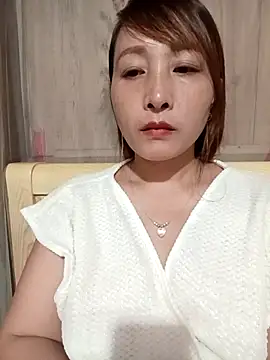 Missa kute20 online show from October 5, 2025, 2:43 am