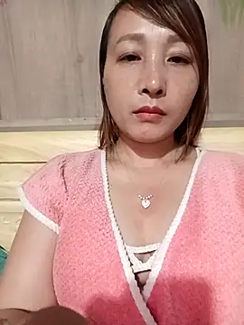 Missa kute20 online show from October 6, 2025, 10:23 am