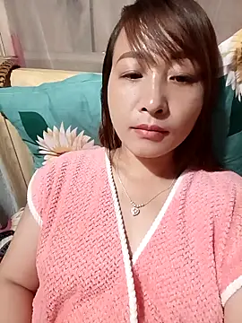 Missa kute20 online show from October 13, 2025, 9:15 pm