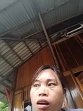   Ngoc20   online show from April 20, 2026, 6:27 am