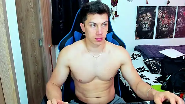 javiersexymann online show from February 18, 2025, 4:48 pm