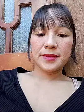 Mini3333 online show from November 23, 2025, 2:33 am