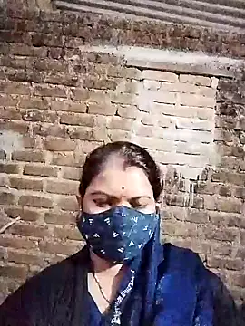 Rajnee33A online show from November 2, 2025, 12:57 am