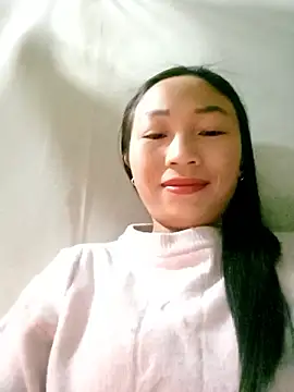 lucybaby00 online show from January 8, 2026, 9:17 pm