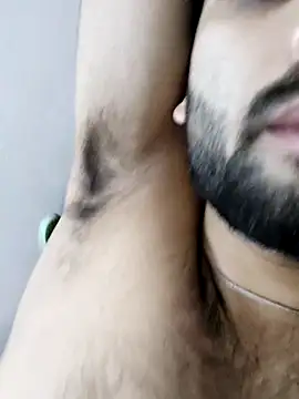 hotguys65 online show from November 21, 2025, 12:48 pm