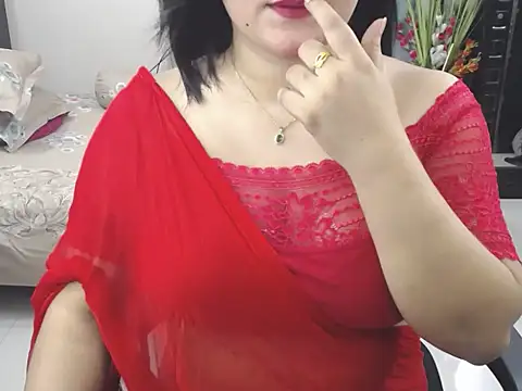 Snapshot of Ridiha_Pari chatting on May 30, 2026, 6:05 pm Ridiha Pari online show from May 30, 2026, 6:05 pm