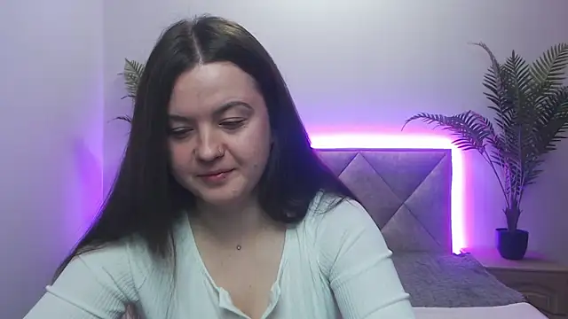 MavkaCute online show from November 18, 2025, 7:07 pm