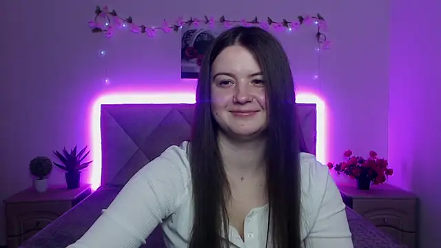 MavkaCute online show from April 23, 2026, 6:21 pm