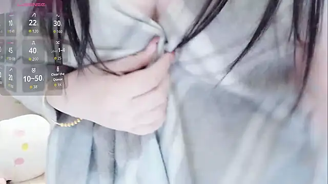 SweetTease2025 online show from January 5, 2026, 5:27 pm