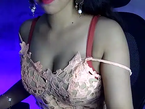 kaira sharma11 online show from September 21, 2025, 5:14 pm